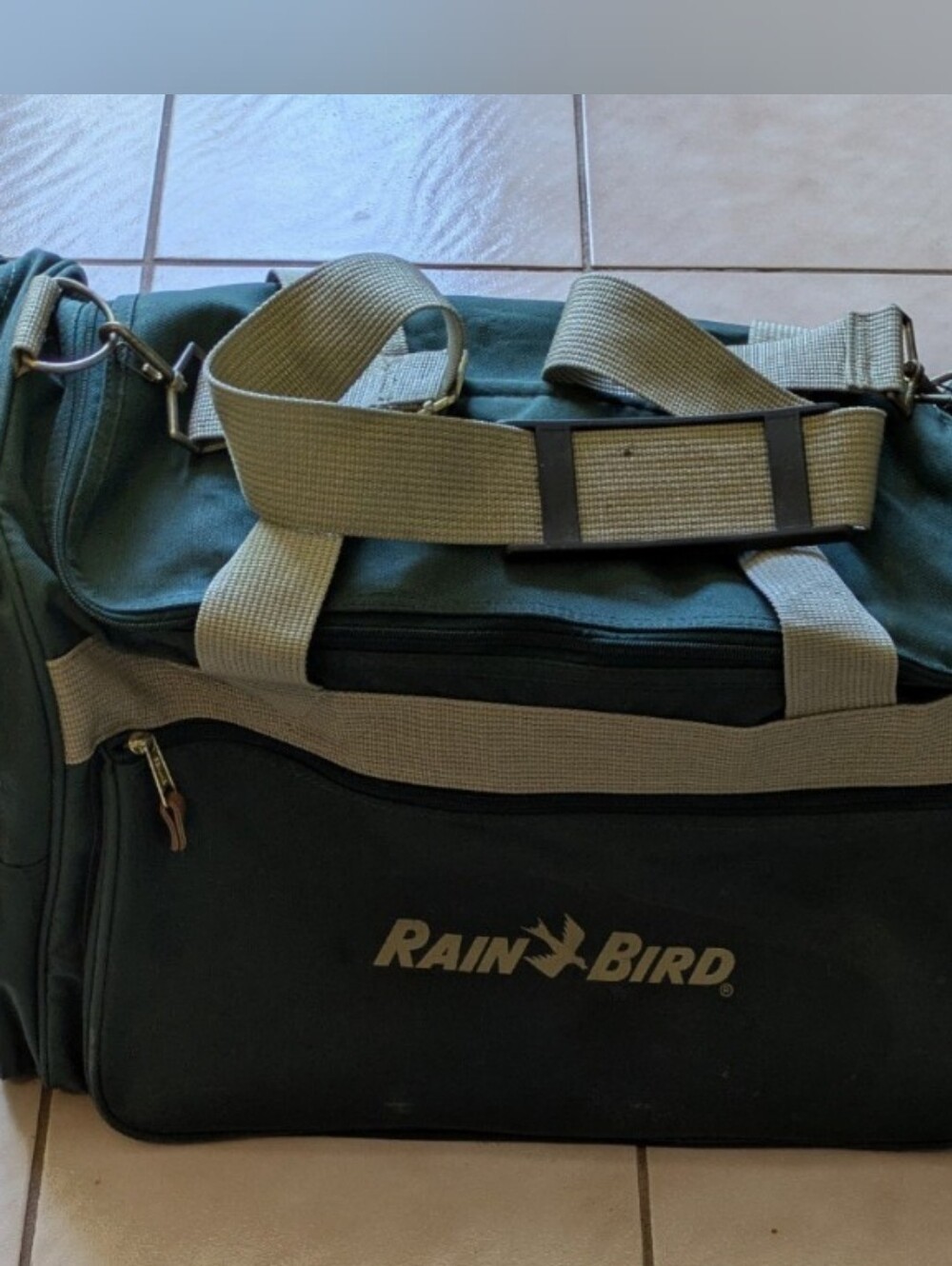 Rain Bird Gemline Green Travel Duffel Luggage Bag
